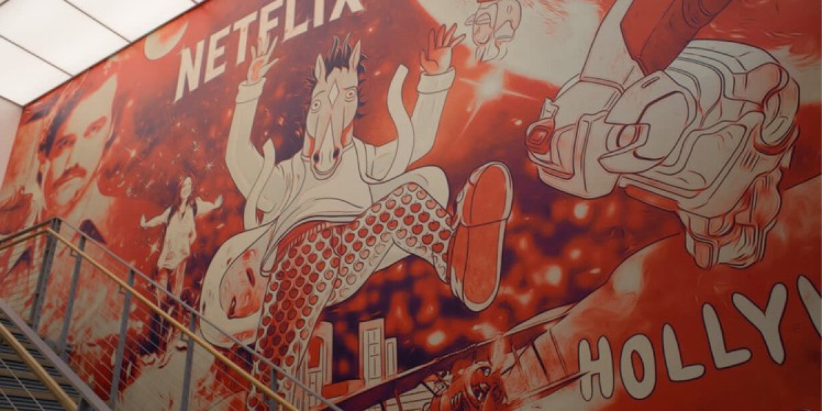 The Kissing Booth 2 - Cast & Plot Details