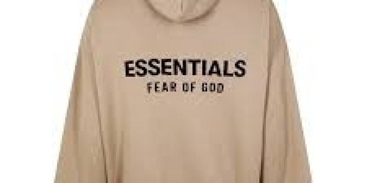 Essentials Hoodie: The Ultimate UK Streetwear Essential