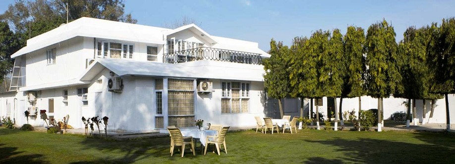 Roar Wellness Rehabilitation Center Cover Image