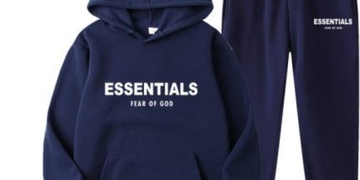 Essentials Hoodie Poland: The Ultimate Comfort in Streetwear