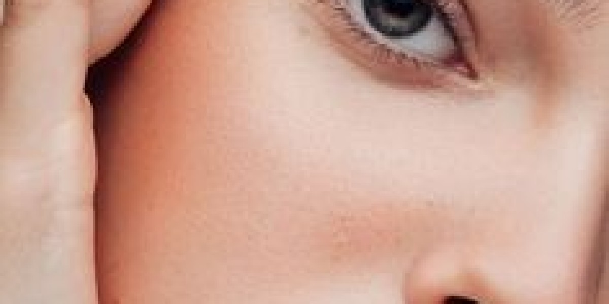 How Dermal Fillers Can Enhance Facial Balance and Natural Features