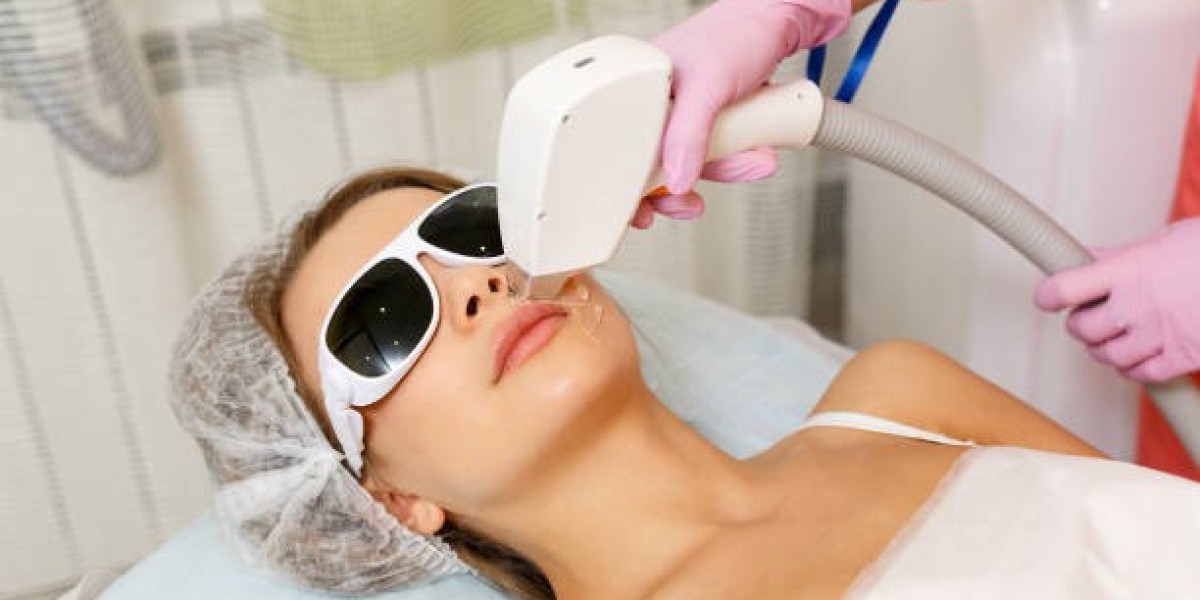 What to Expect From Fractional Laser Skin Resurfacing