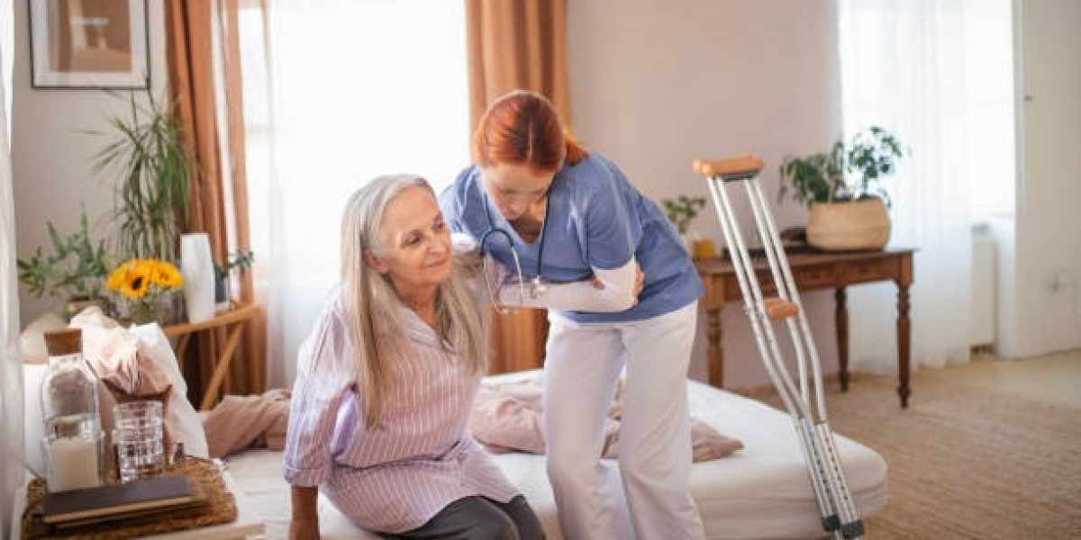 Home Health Care Services for Seniors: What to Expect